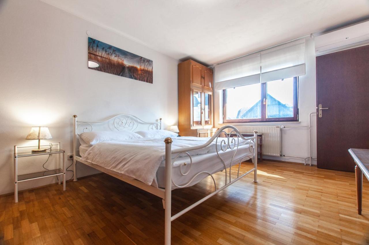 Apartment Jcop Lubiana Esterno foto